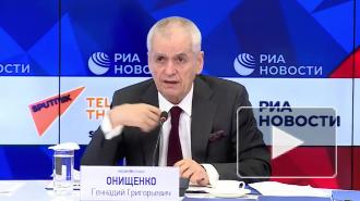 Онищенко призвал женщин не носить каблуки