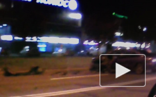 Две машины столкнулись ночью на Пражской: пострадавший разбил лобовое стекло головой