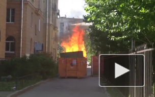 Хулиганы-пироманы подожгли пухто на улице Зайцева