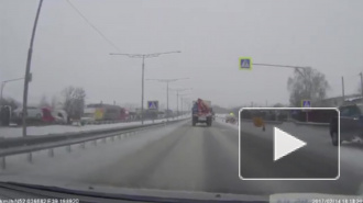 В сети появилось видео массового ДТП под Воронежем, в котором пострадали десятки машин