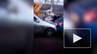 Четыре человека пострадали в ДТП с 16 автомобилями во Владивостоке