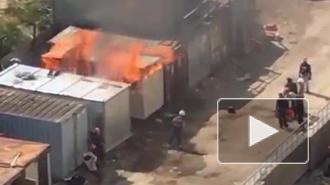 Видео: около стройплощадки на Парнасе произошел пожар