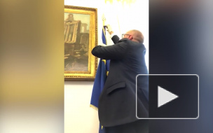 В парламенте Италии демонстративно сняли флаг ЕС