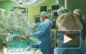 Робот-хирург Da Vinci спасает жизни петербуржцев
