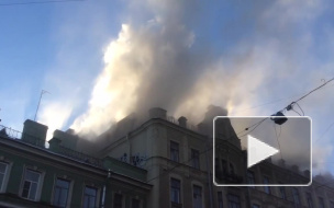 В Петербурге на улице Куйбышева горела квартира с 8 жильцами