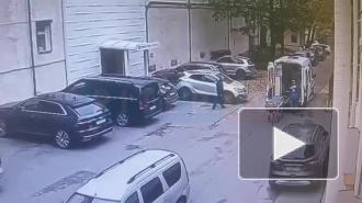 Суд оштрафовал учительницу по делу о падении ученика из окна гимназии в Петербурге