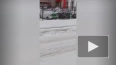 В Екатеринбурге неизвестные облили краской десяток машин