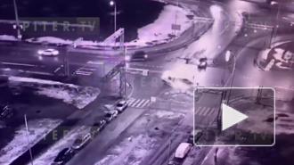 В полицейской машине пострадали водитель и пассажиры в результате ДТП на Морской набережной