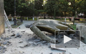Появилось видео разрушенного памятника Ленину в Крыму