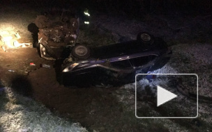 На трассе "Нарва" в ДТП с автобусом и легковушкой пострадало 18 человек