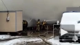 Спасатели ликвидировали мощный пожар в ангаре на Полевой...