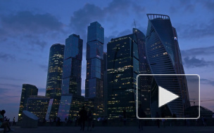 С башни "Москва-Сити" упала часть конструкций