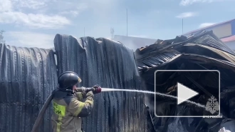В Краснодарском крае ликвидировали пожар в цеху по производству матрасов 