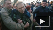 Новости Украины 16.04.2014: начальника СБУ генерала Василия Крутова жители Краматорска взяли в плен
