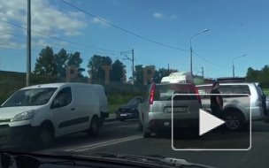 На Октябрьской столкнулись две легковушки