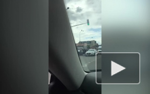 Видео: на улице Латышских стрелков, сбили мотоциклиста