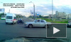 На Петергофском шоссе мотоциклист врезался в «скорую помощь»