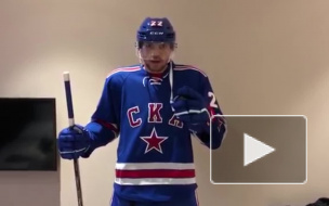 Дзюба теперь в СКА: футболист позвал болельщиков на хоккейные матчи на Крестовском
