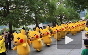 Мимо российского посольства в Японии прошло более тысячи Пикачу
