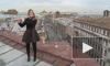 Петербурженка устроила концерт на  краю крыши