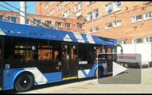 Видео: в Петербург прибыла новая поставка троллейбусов