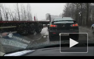 Появилось видео серьезной аварии в районе Девяткино