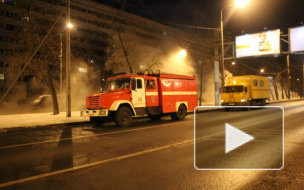 Прорыв трубы горячего водоснабжения на проспекте Маршала Жукова обещают ликвидировать до 10 часов вечера