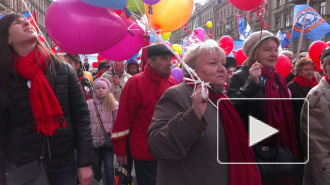 Первомай 2014 в Петербурге: от многотысячного ЕдРа с сексапильными барабанщицами до скандальных ЛГБТ