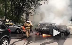 На Антонова-Овсеенко сгорел автомобиль