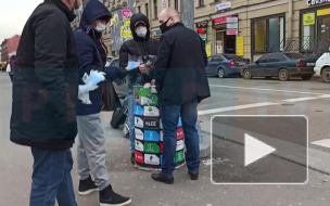 Видео: на Сенной продают маски за 1500 рублей 