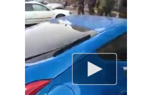 Появилось видео с места нападения на ФСБ в Хабаровске