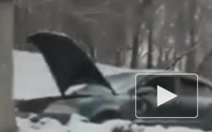 Видео массового ДТП: спуск в Нижнем Новгороде не поделили 10 машин