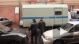 В Петергофе сын избил мать сковородкой, требуя денег