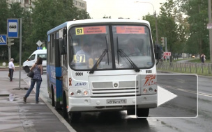 Питерские власти согласились внедрить в автобусы функцию бесконтактной оплаты проезда банковскими картами