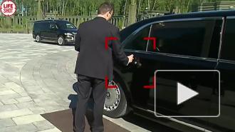 Санитарная обработка автомобиля Владимира Путина попала на видео