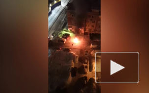 Два пожарных расчета тушили иномарку на Главной улице