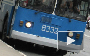 В центре Петербурга в троллейбус с пассажирами ударила молния