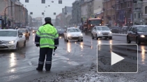 В Петербурге каждый день увольняется один дворник