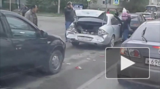 В Сеть попала видеозапись ДТП в Серове, совершенного пьяным водителем