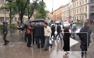 Петербургские мусульмане отмечают Ураза-Байрам: у станций метро давки