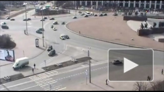 Сумасшедший занос на площади Победы