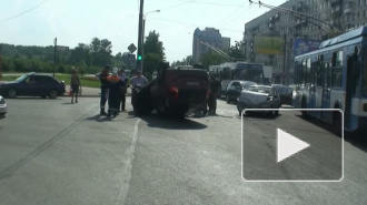 Жесткая авария на проспекте Ветеранов