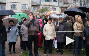 Долой «Пятерочку»! Петербуржцы за детскую площадку