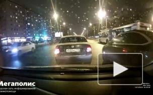 В аварии с перевернувшимся авто в Кировском районе никто не пострадал