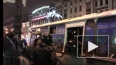 У Гостиного двора в Петербурге полиция избивает оппозици...