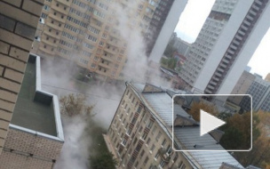 Фото и видео страшного прорыва трубы на Варшавской улице шокировали петербуржцев