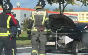 В Красносельском районе автомобиль загорелся после столкновения с иномаркой