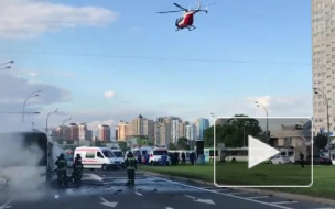 В Москве у станции "Юго-Западная" загорелся автобус