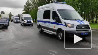 Рейд на Апраксином дворе: в полицию доставлены около 100 рабочих-мигрантов