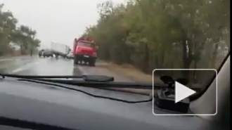 Появилось видео с места смертельной аварии в Саратовской области, в которой погибли 5 человек
